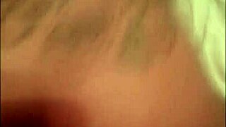 Amateur couple fucking with toys and assplay in homemade scene?