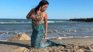mermaid fantasies with shaved pussy in free clip