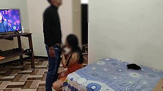 Latina Flashes Delivery Boy for Hard Hotel Pounding