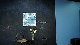 Behind The Scenes With Fetish Model And Balloon Promo