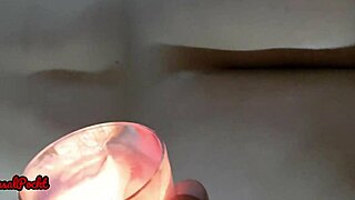 massagem com vela quente e muito sexo - namorada grita e geme dando de quatro no motel