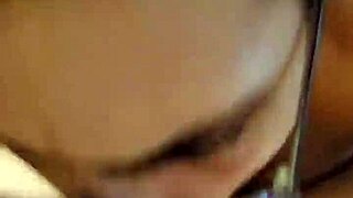 Fat bbw gives blowjob!