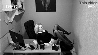 想看办公室性爱被隐藏摄像头拍到吗？