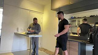 刷富豪房子邂逅无套猛干