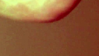 继妹在无码日本特写射精场景中榨干我，超真实！