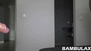 Blowjob and PUSSY CREAMPIE AMATEUR Couple in Homemade Doggy Action