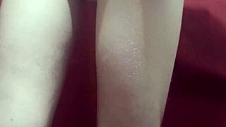 I'm a sweet slut openin my ass for ya