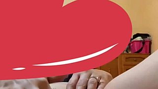 does prima use toys on her latina teen pussy?