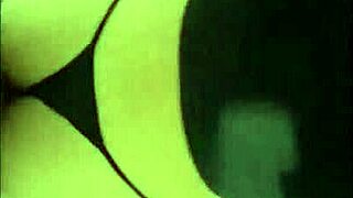 I fuck that big-ass latina in front of the mirror 😏