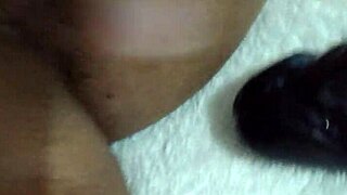 Esposa Brincando com Consolo