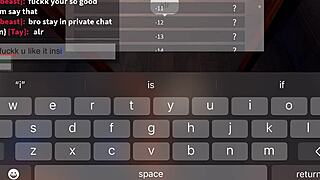 Roblox girl's ass is so tight it didn’t last long