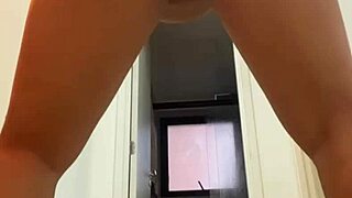 i love this latina shaking her tasty ass