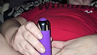 Solo Milf With Big Pink Pussy Cumming