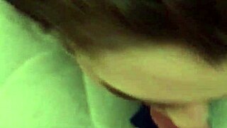 i love when my girlfriend sucks my cock