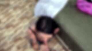 Hot milf gives a tasty blowjob before heading to the train.