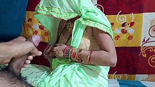 Bābū, Itnī Gandī Bātein Kaise Kar Letī Ho? Sīl Tūt Jāyegī! 😱