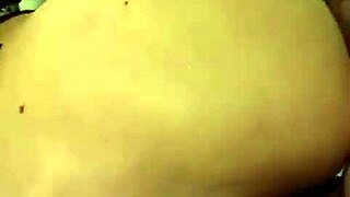 vecina nalgona se empina caliente