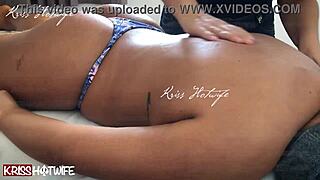 Massagem deliciosa, quer ser meu massagista, amor? Que tesão! 😘