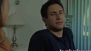 hey, wanna see this cougar suck?