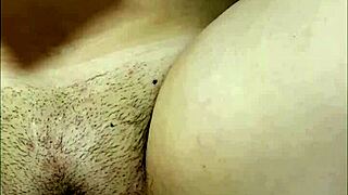 试过和粉丝直播阴户特写吗？