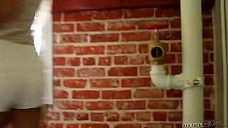 Ariana and Mandy licking pussy POV?