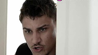 Wam Glam Whore Bukkake With European Facial Cumshots