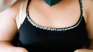 selingkuhan gets to bang his friend's chubby wife in steamy asian affair