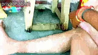 Indian Girlfriend Takes Rough Monster Cock in Hardcore Chudai