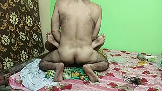 黑印度人妻舔逼操穴浪叫连连