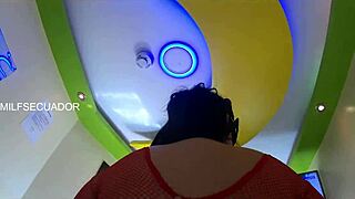 Le Doy Una Mamada Mojadita Para Mi Hijastro