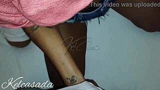 Primeiro Encontro Com Um Solteiro Depois De Sermos Flagrados Por Uma Câmera De Segurança Acabamos Indo Para O Motel