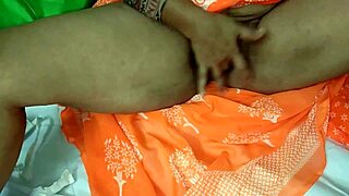 i fucks indian hairy pussy