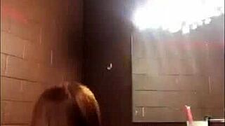 ebony girl with big ass twerking