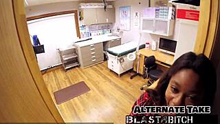 Minnie Rose，你的骚逼要被大屌猛轰啦！