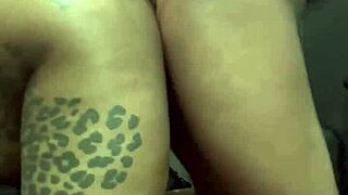 爱含大粗鸡巴吸得湿漉漉😋