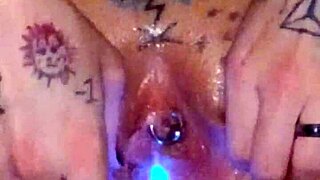 Amateur stretches piss hole, cums from wet pussy training