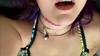 嘿Amber上班时为爸爸喷水高潮