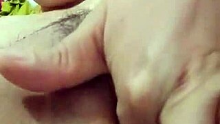 Thick Chick Wants To Fuck All Guys Badly