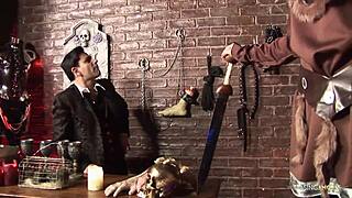 Hey, riding and sucking cock really pleases this brunette chick in stockings