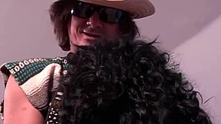 Victoria Sweet床上屁眼大开