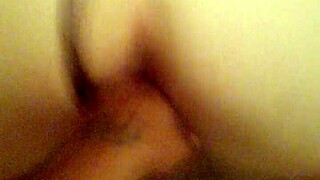 wife loves playing with her pussy and ass, even with neighbors watching 😏