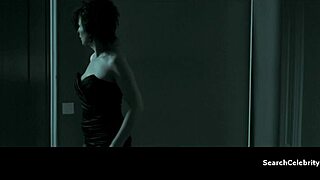 Juliette Binoche Poses Nude in Elles PL2012!