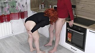 MILF 渴望肛交，终于把大鸡巴插进大屁股！ 😍