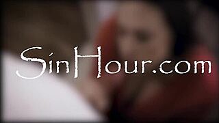 big butt girlfriend wakes up boyfriend with sexy lingerie and a promise of anal sex 😏