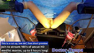 Serena Morgan羞辱角色扮演女王支配