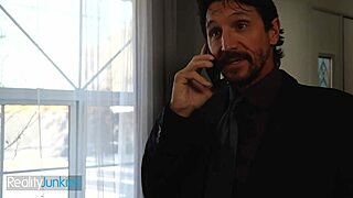 Tommy Gunn finds wife with neighbor Jane Rogers for trimmed pussy fun