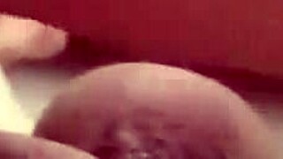 无套后入干翻洗衣妹！