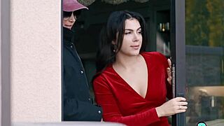 milf military wife satisfied by her lesbian mistress