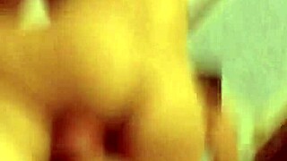 无套后入干翻洗衣妹！