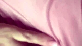 Hot blonde babe shows off her tits in softcore homemade